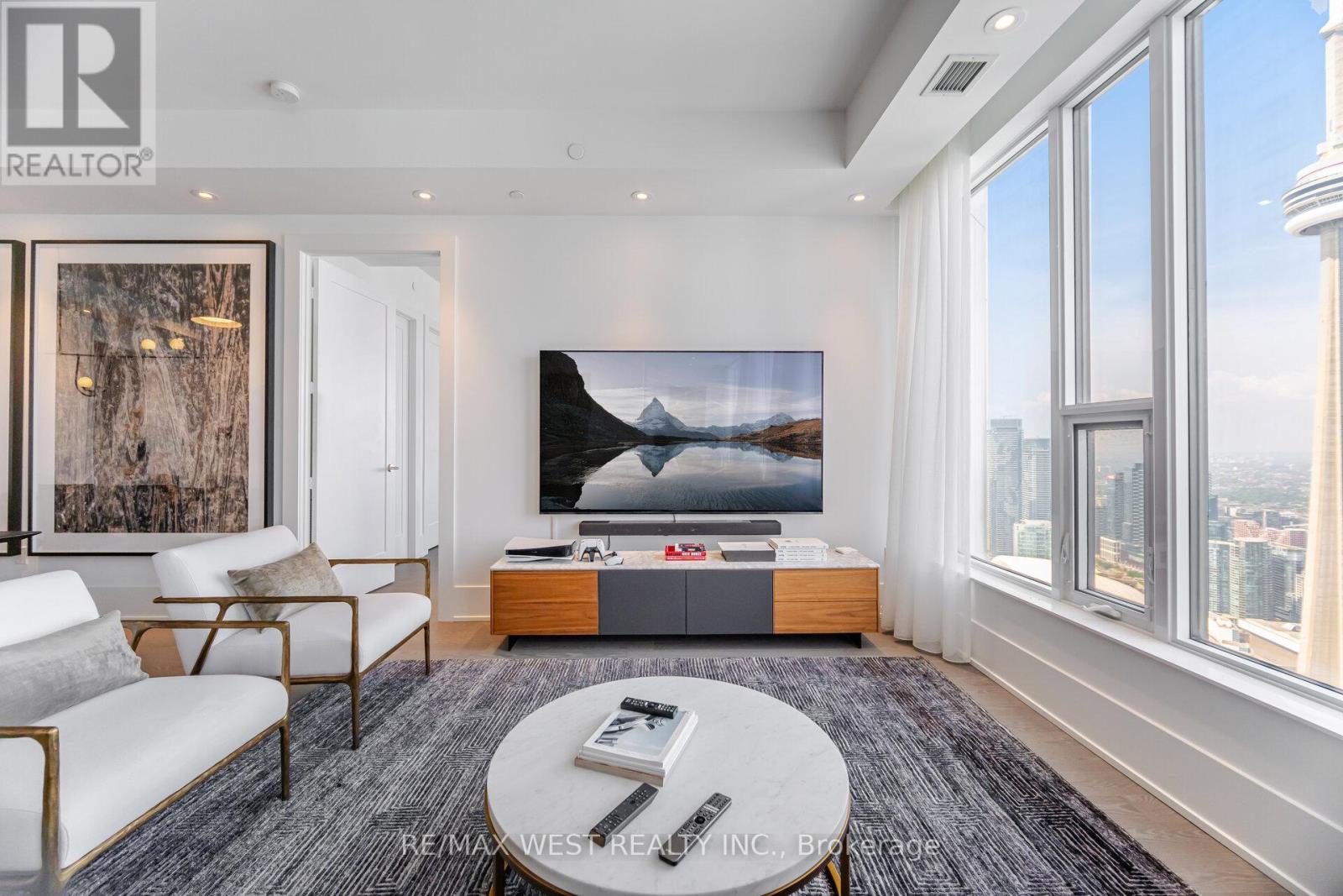 Photo 19 of 6712 10 York Street, Toronto ON