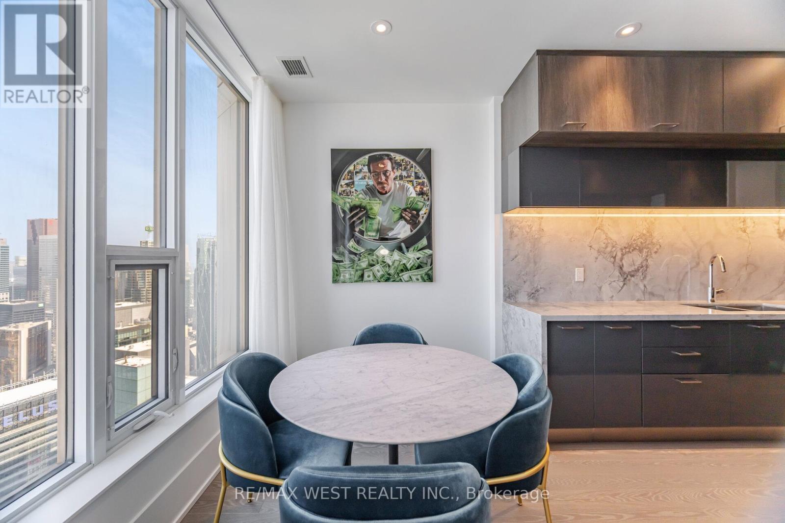 Photo 39 of 6712 10 York Street, Toronto ON