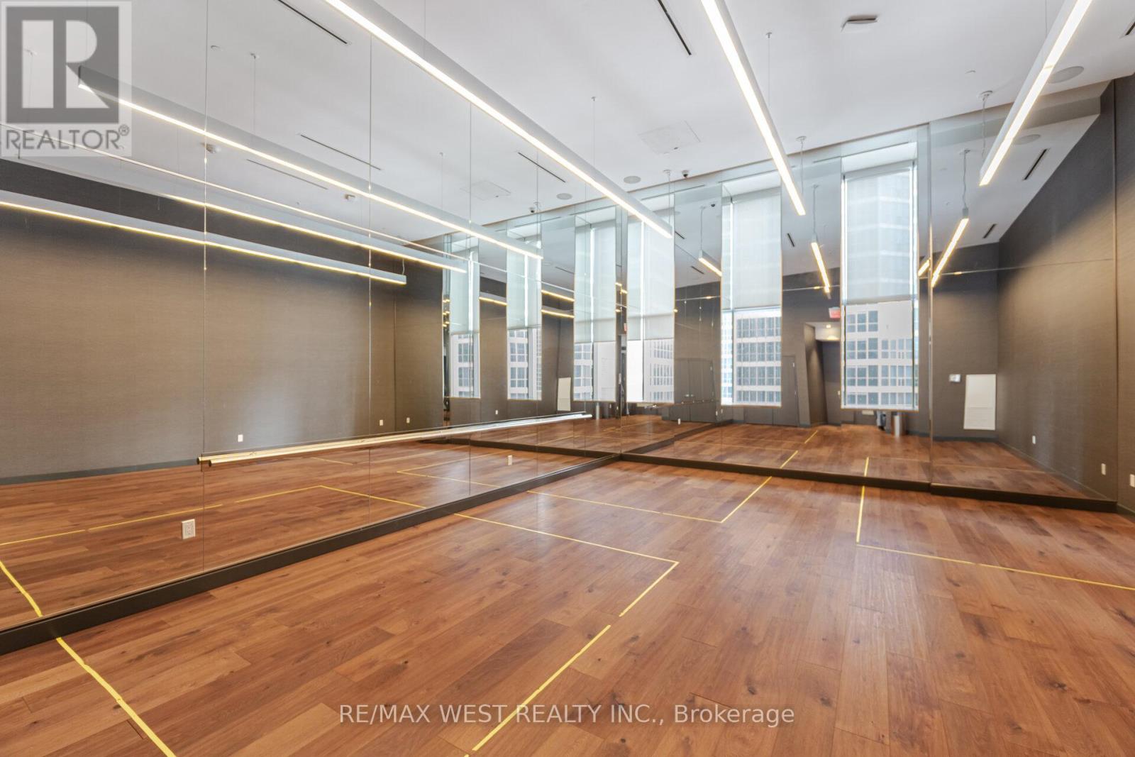 Photo 6 of 6712 10 York Street, Toronto ON