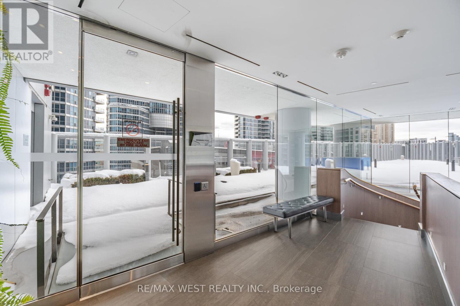 Photo 31 of 6712 10 York Street, Toronto ON