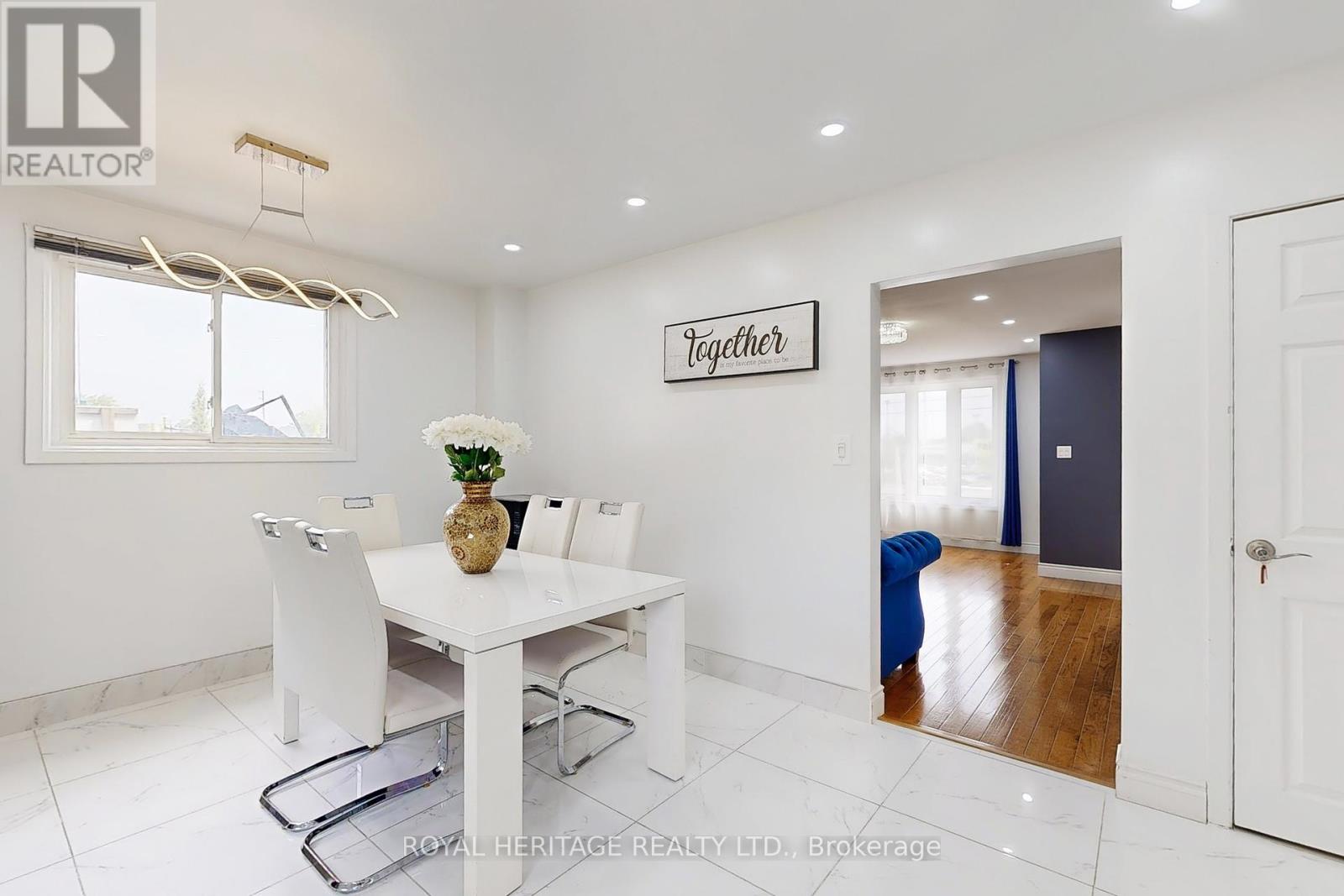Photo 23 of 1092 Cedar Street, Oshawa ON