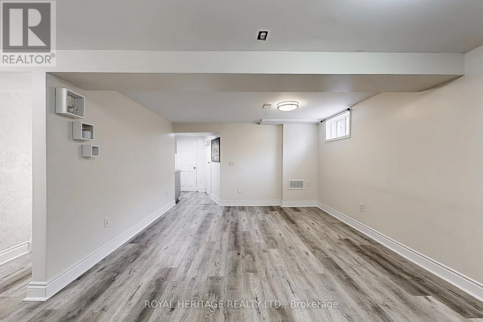 Photo 22 of 1092 Cedar Street, Oshawa ON