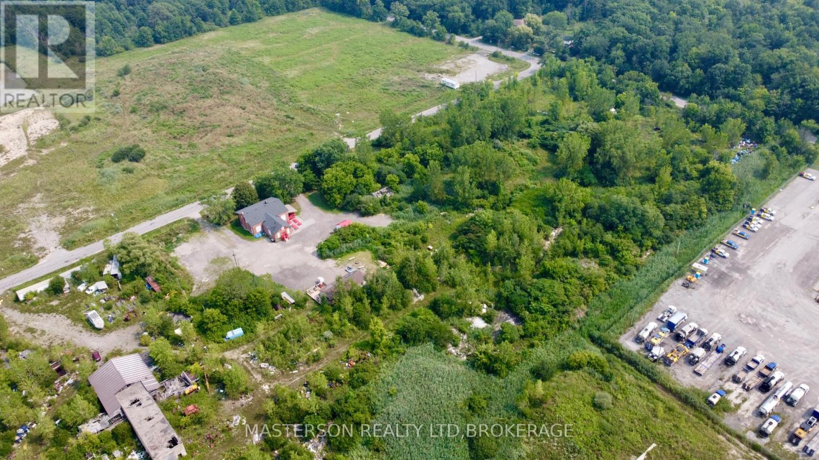 Photo 6 of 7863 Garner Road, Niagara Falls ON