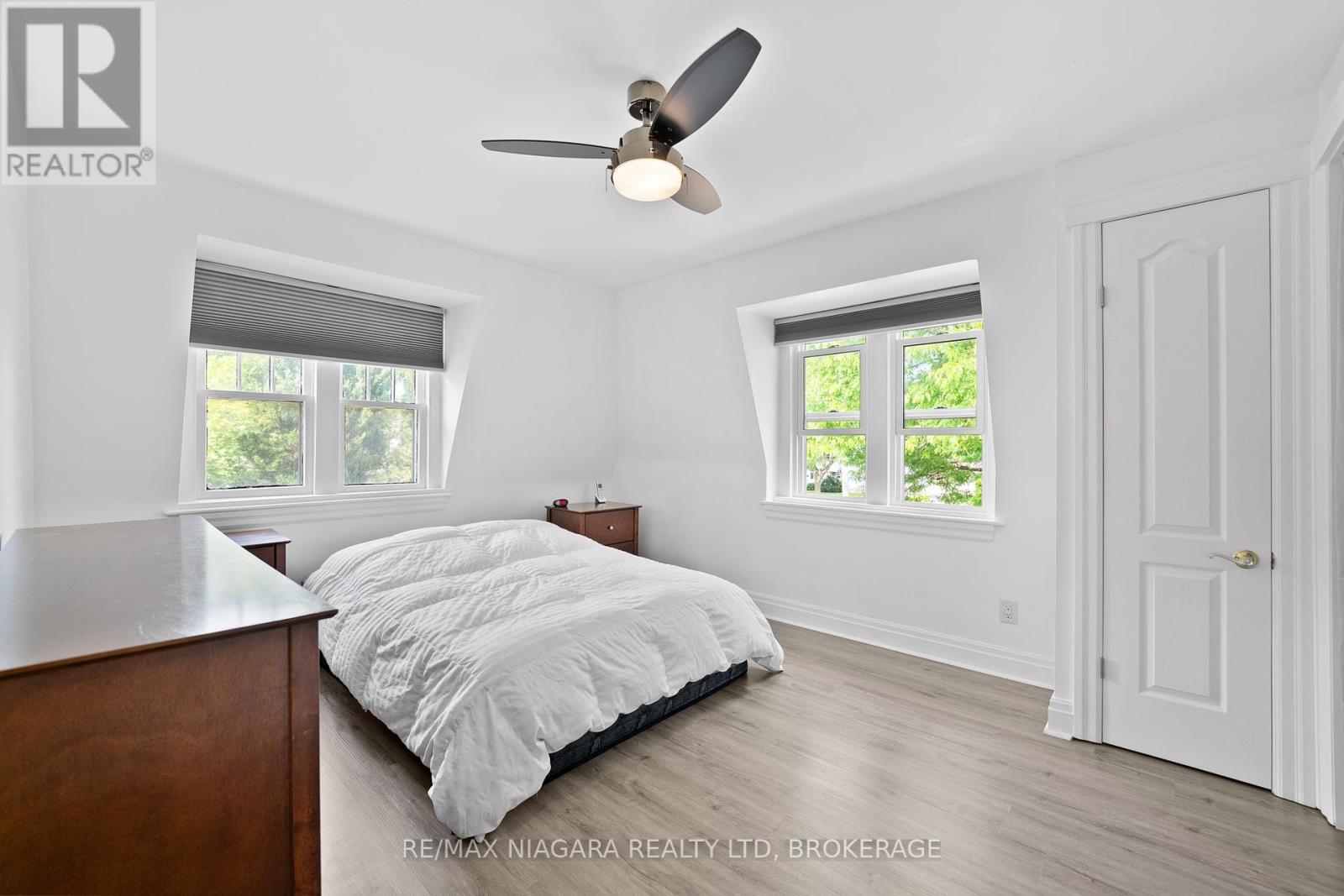 Photo 33 of 2969 2971 Portage Road, Niagara Falls ON