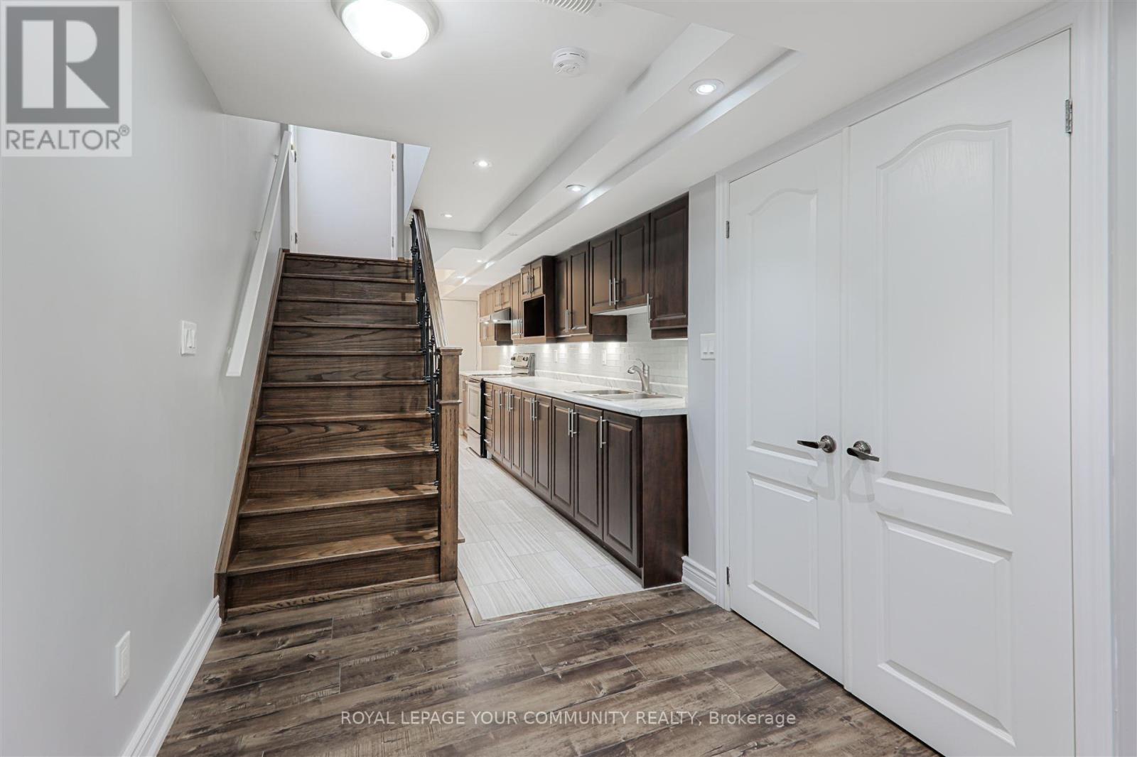 Photo 14 of Bsmt 86 Black Maple Crescent, Vaughan ON
