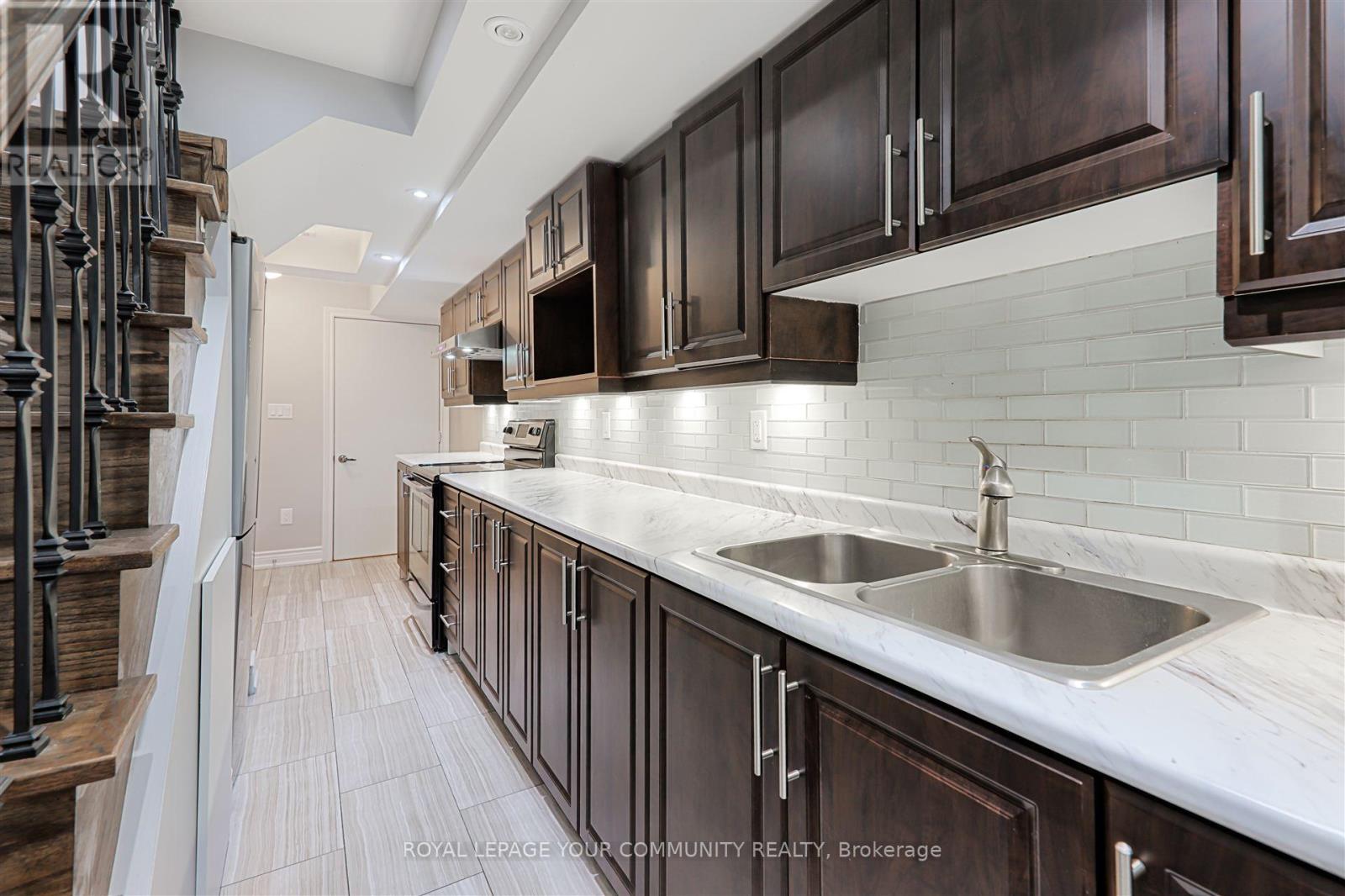 Photo 20 of Bsmt 86 Black Maple Crescent, Vaughan ON