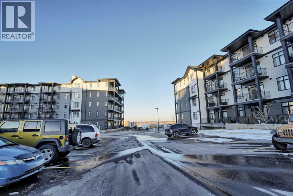Single Family House for Sale in   Sage Hill Walk NW Sage Hill Calgary 