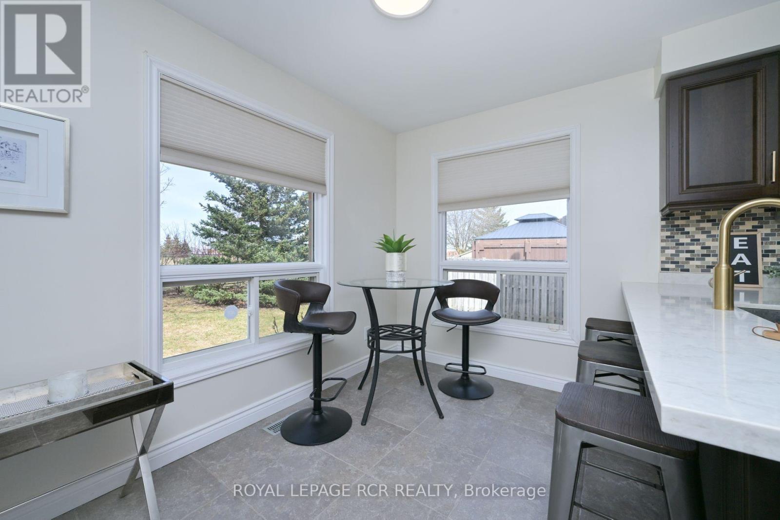 Photo 23 of 515 College Avenue, Orangeville ON