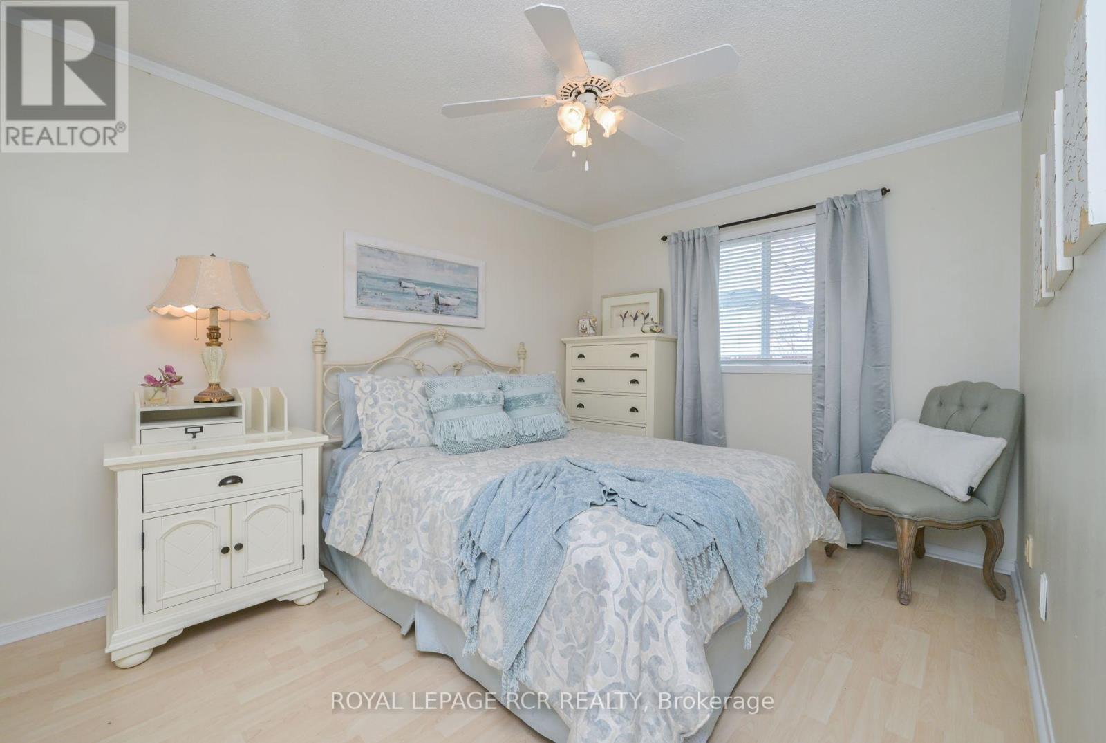 Photo 7 of 515 College Avenue, Orangeville ON