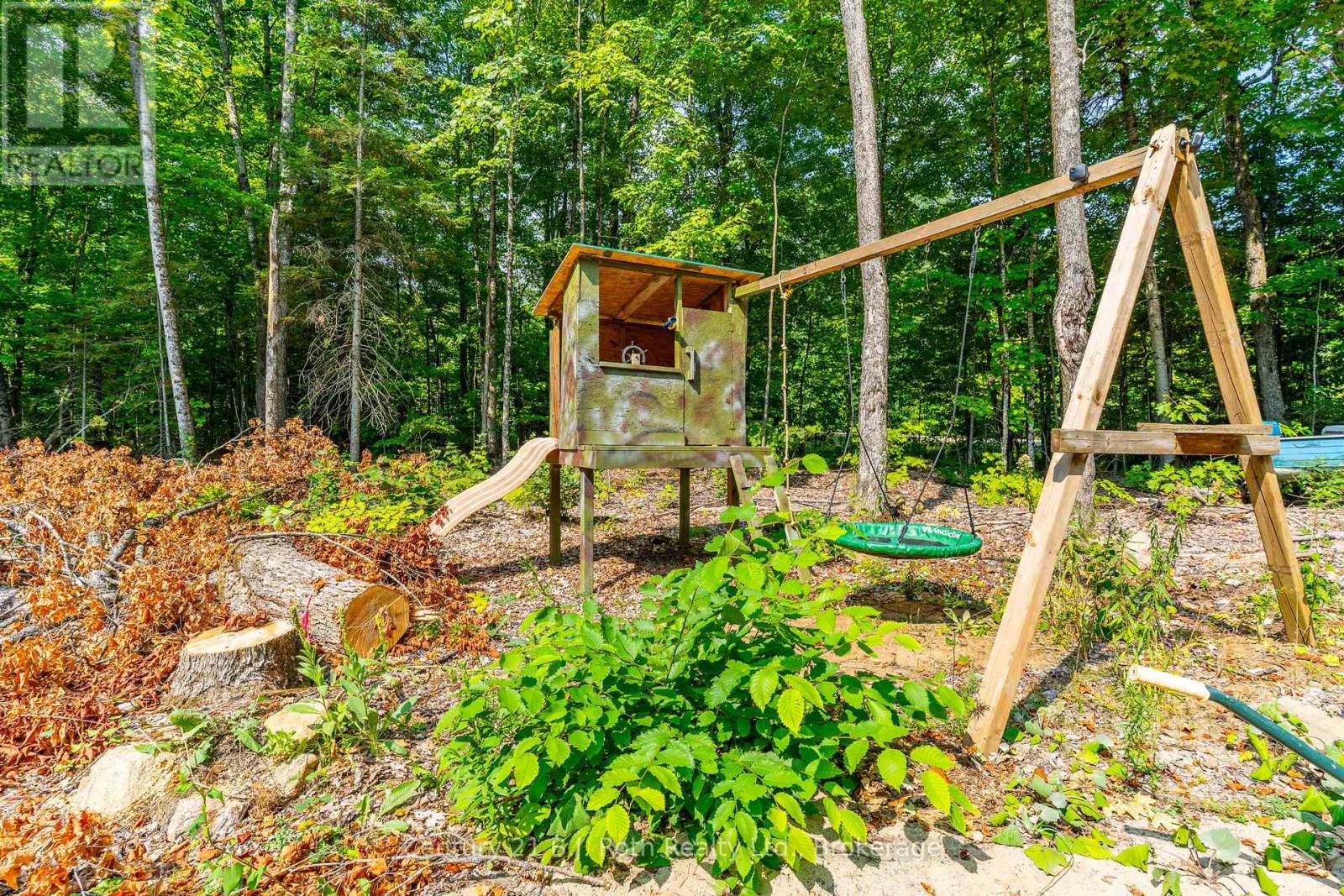 Photo 26 of 12664 Haliburton County Road 503, Highlands East ON