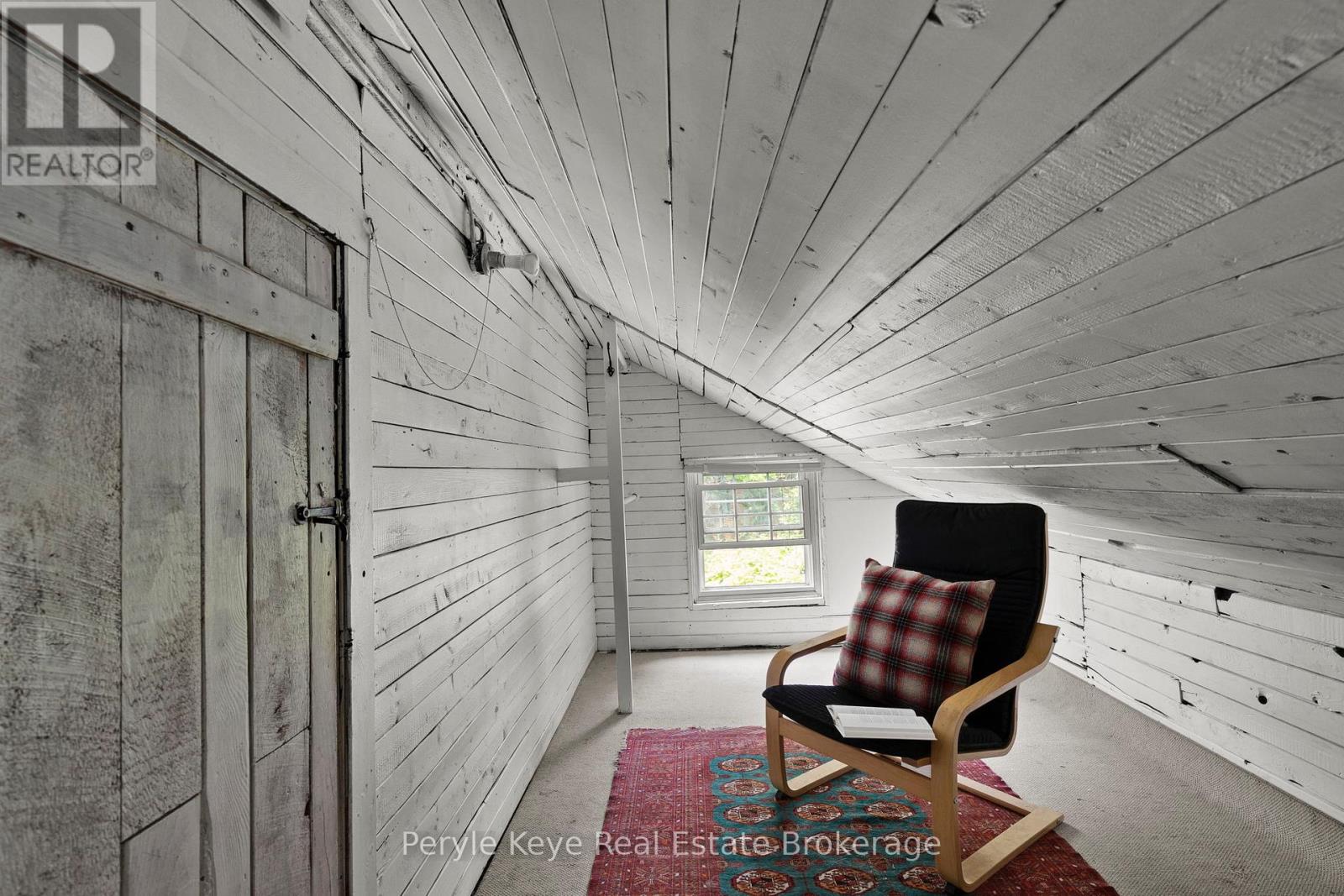Photo 45 of 9 King Street, Bracebridge ON