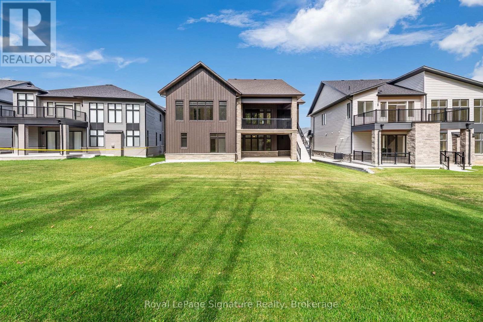 Photo 14 of 124 Dorothy Drive, Blue Mountains ON