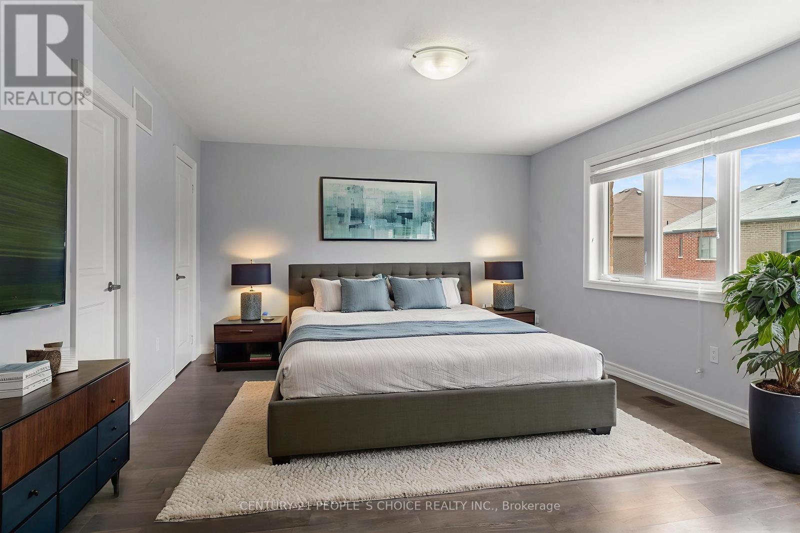 Photo 11 of 22 Gainsford Road, Brampton ON