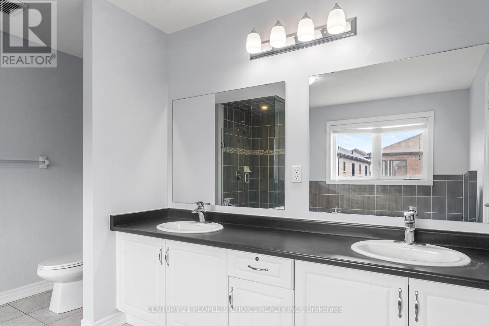 Photo 16 of 22 Gainsford Road, Brampton ON