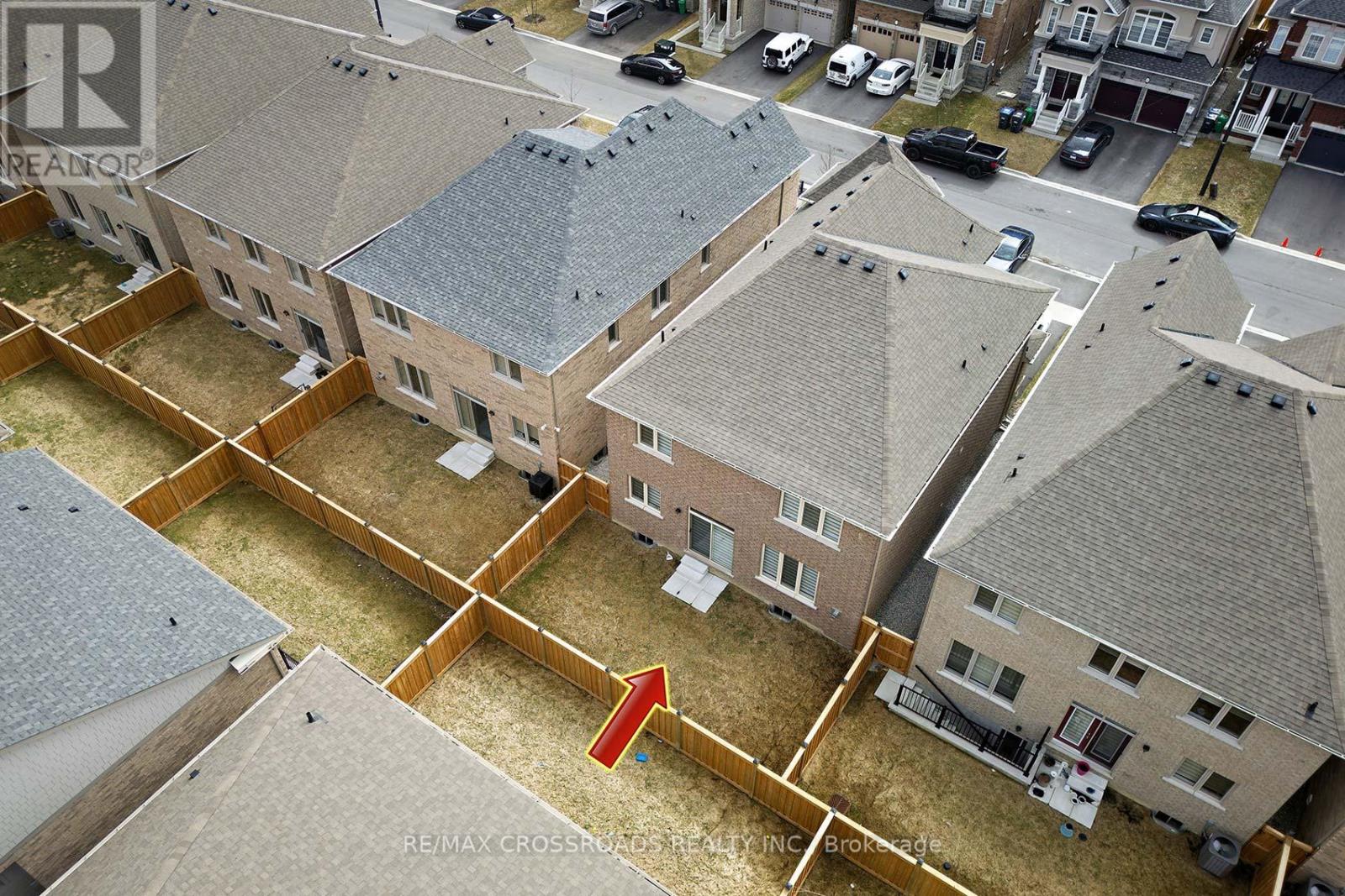 Photo 17 of 26 Kambalda Road N, Brampton ON