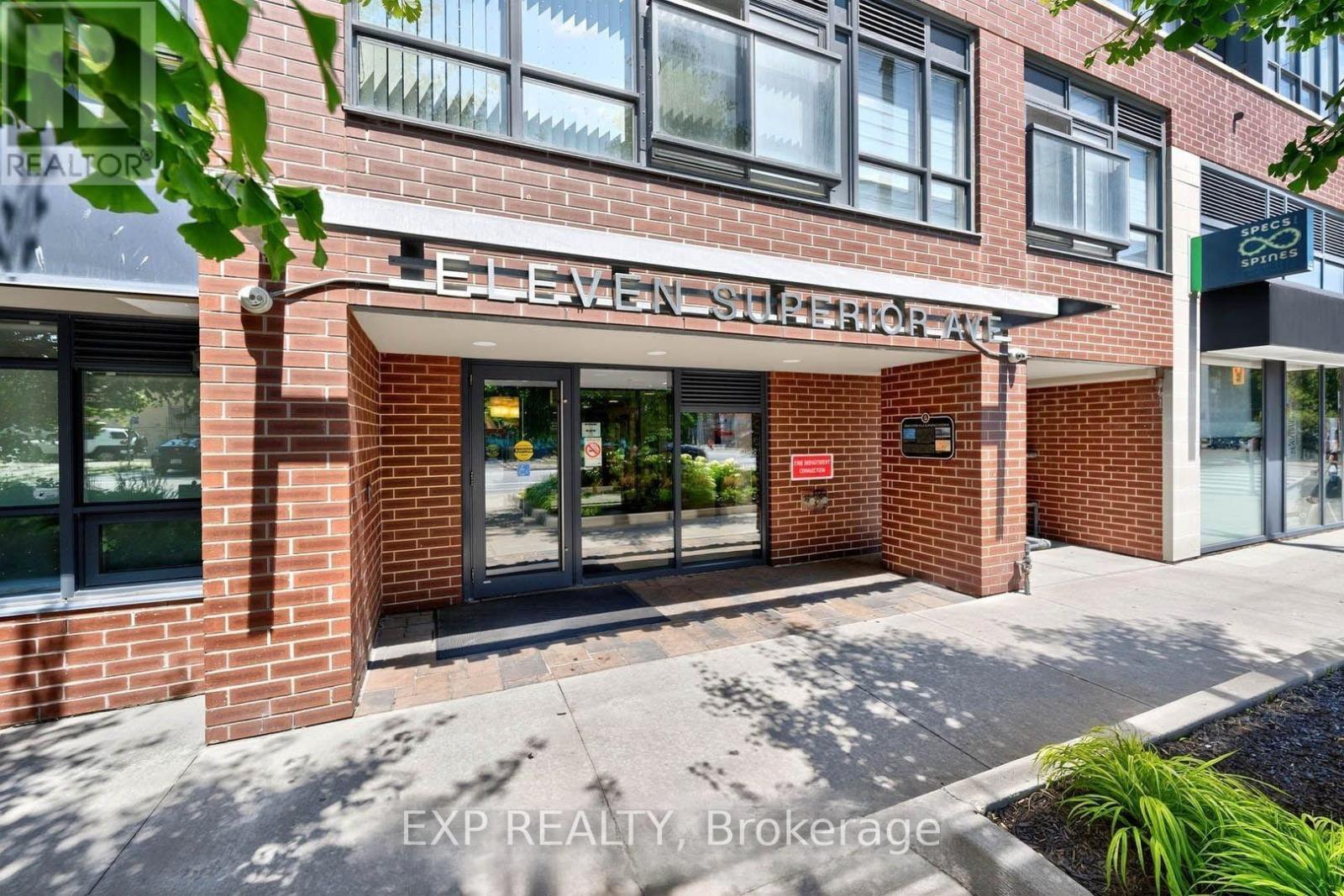 Photo 12 of 417 11 Superior Avenue, Toronto ON
