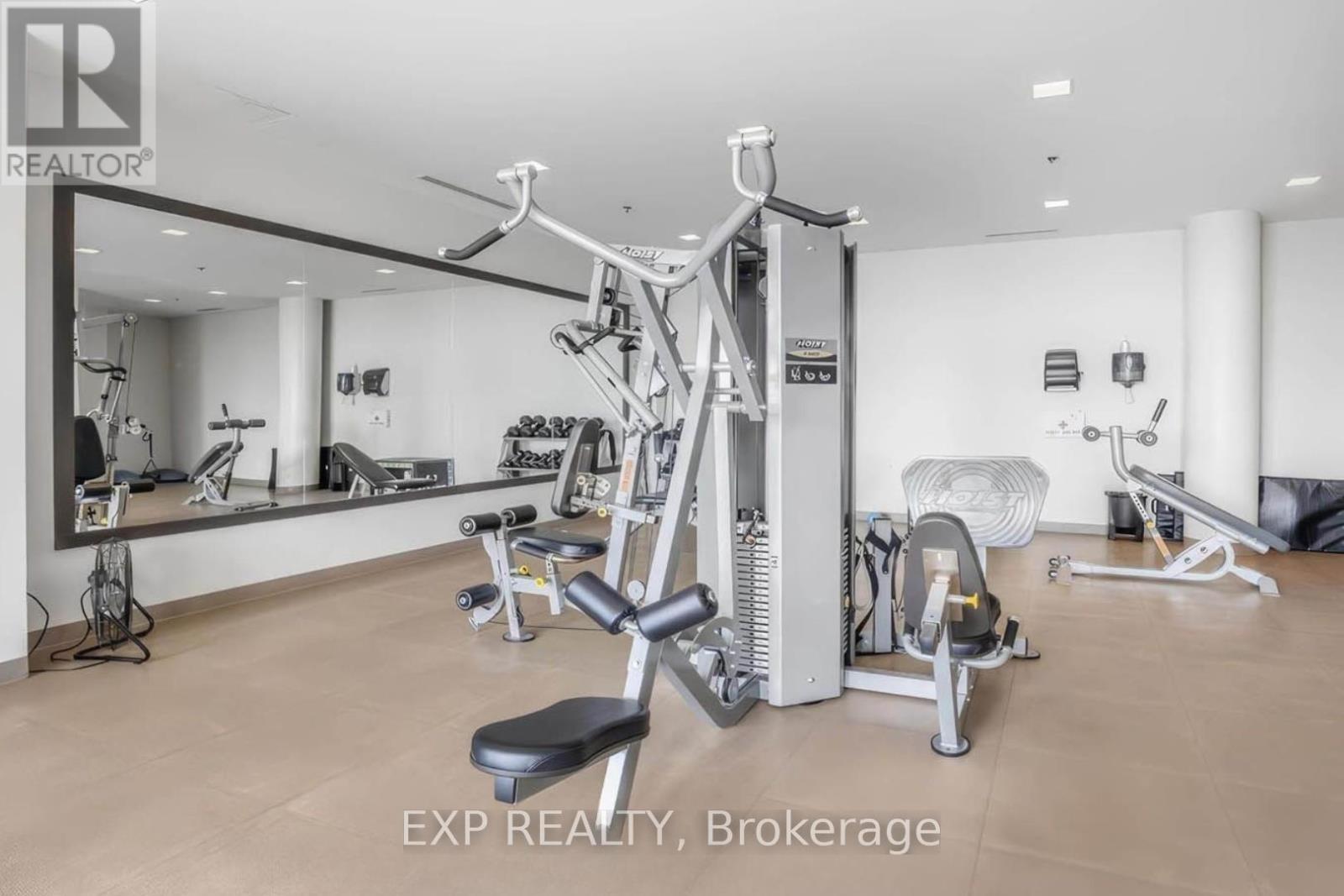 Photo 19 of 417 11 Superior Avenue, Toronto ON
