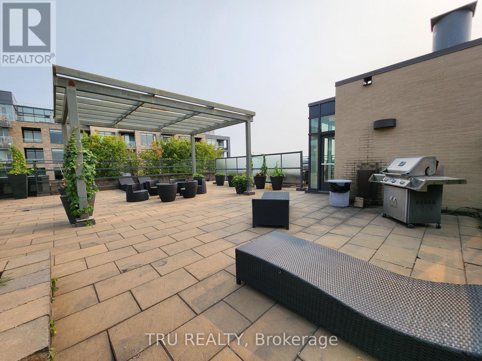 Photo 13 of 609 101 Richmond Road, Ottawa ON