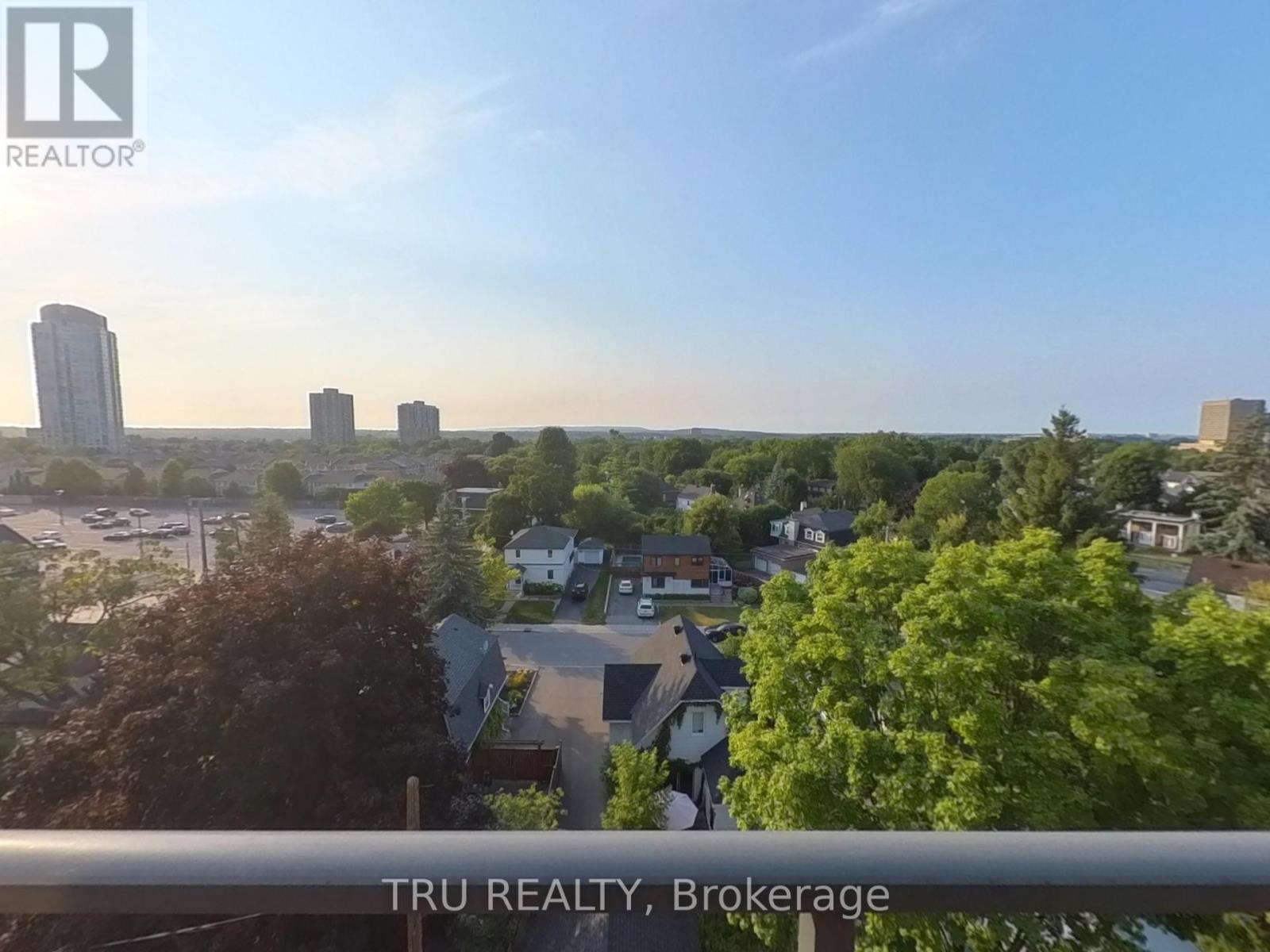 Photo 3 of 609 101 Richmond Road, Ottawa ON