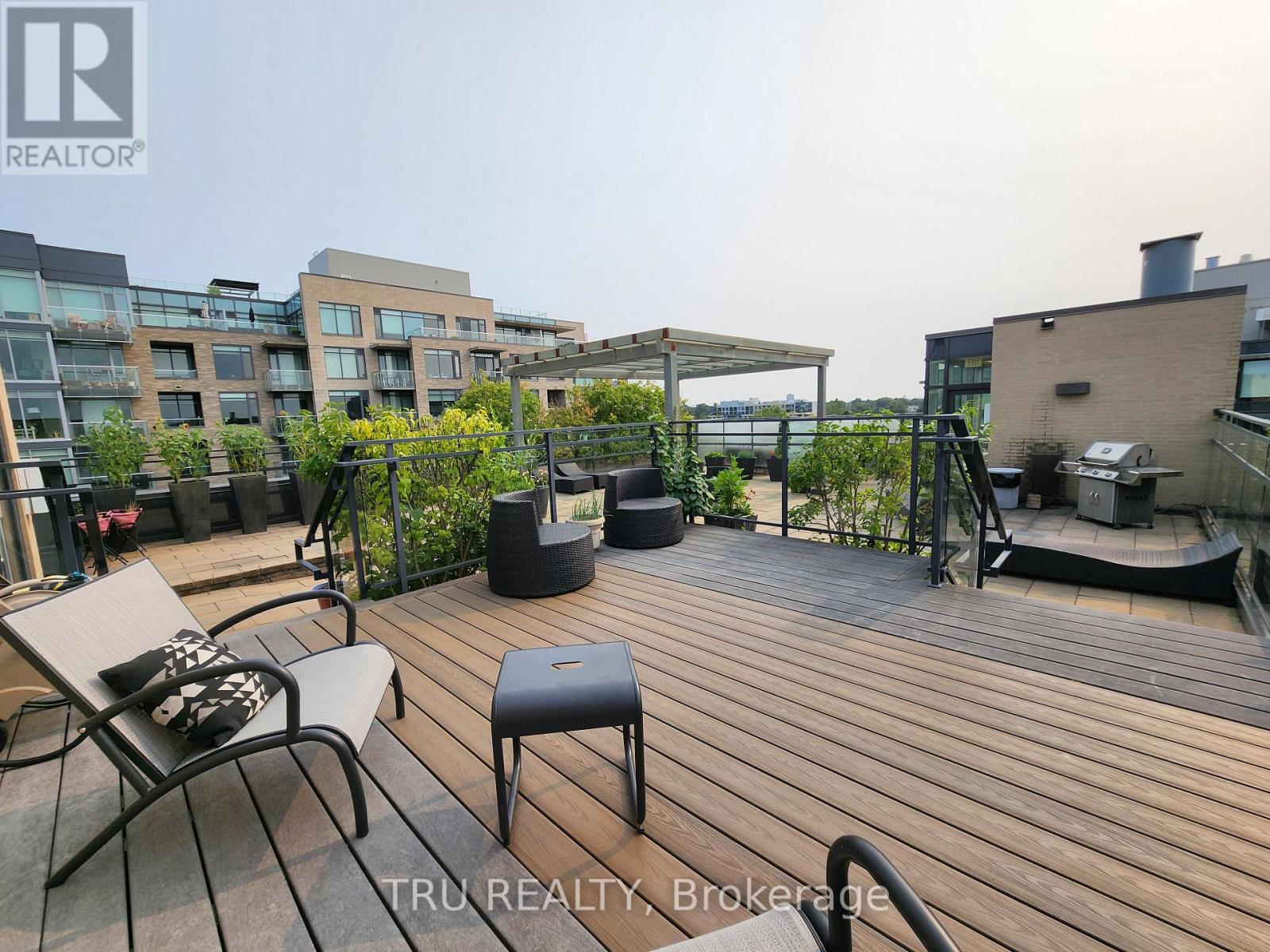 Photo 39 of 609 101 Richmond Road, Ottawa ON