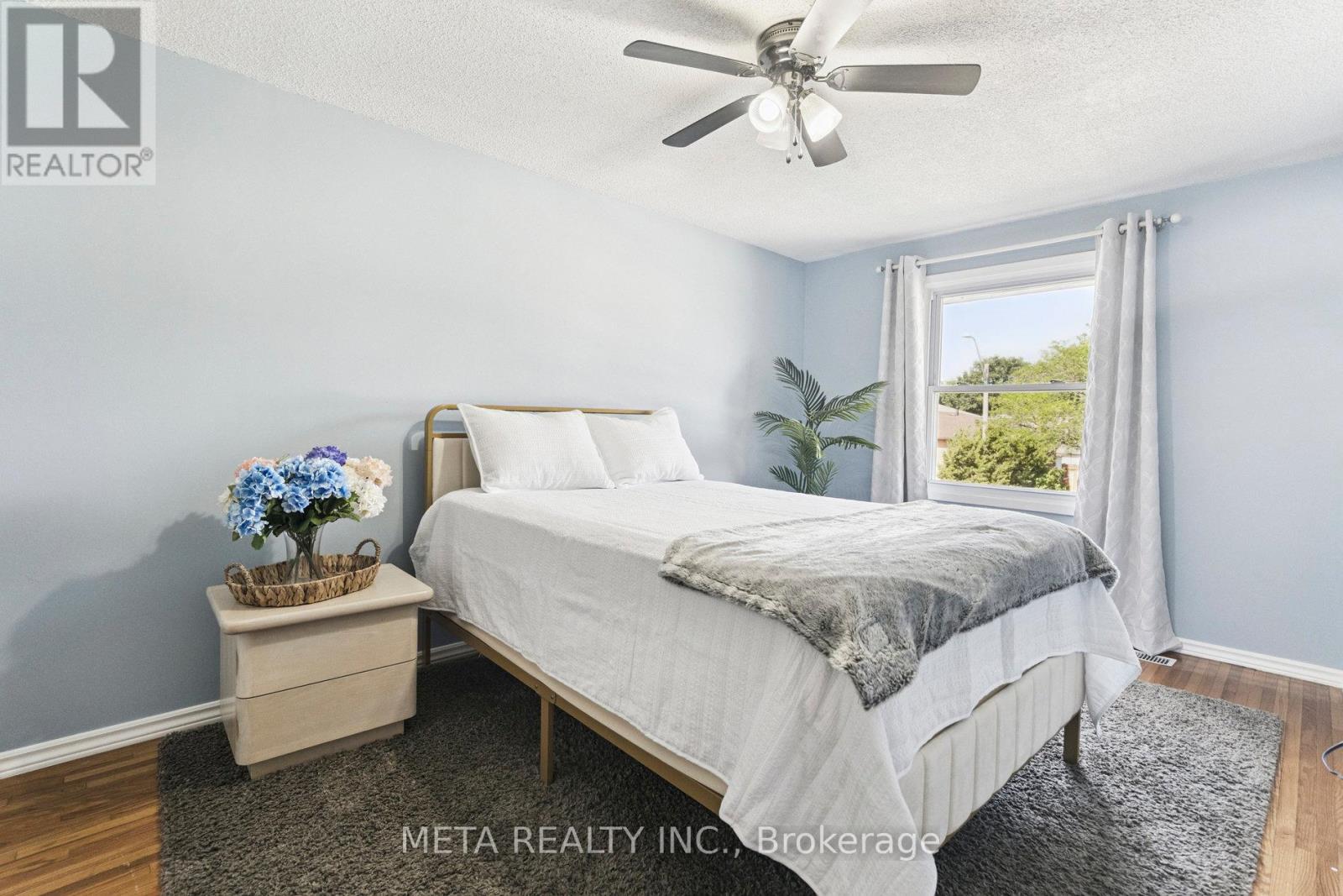 Photo 14 of 159 St Andrews Drive, Hamilton ON