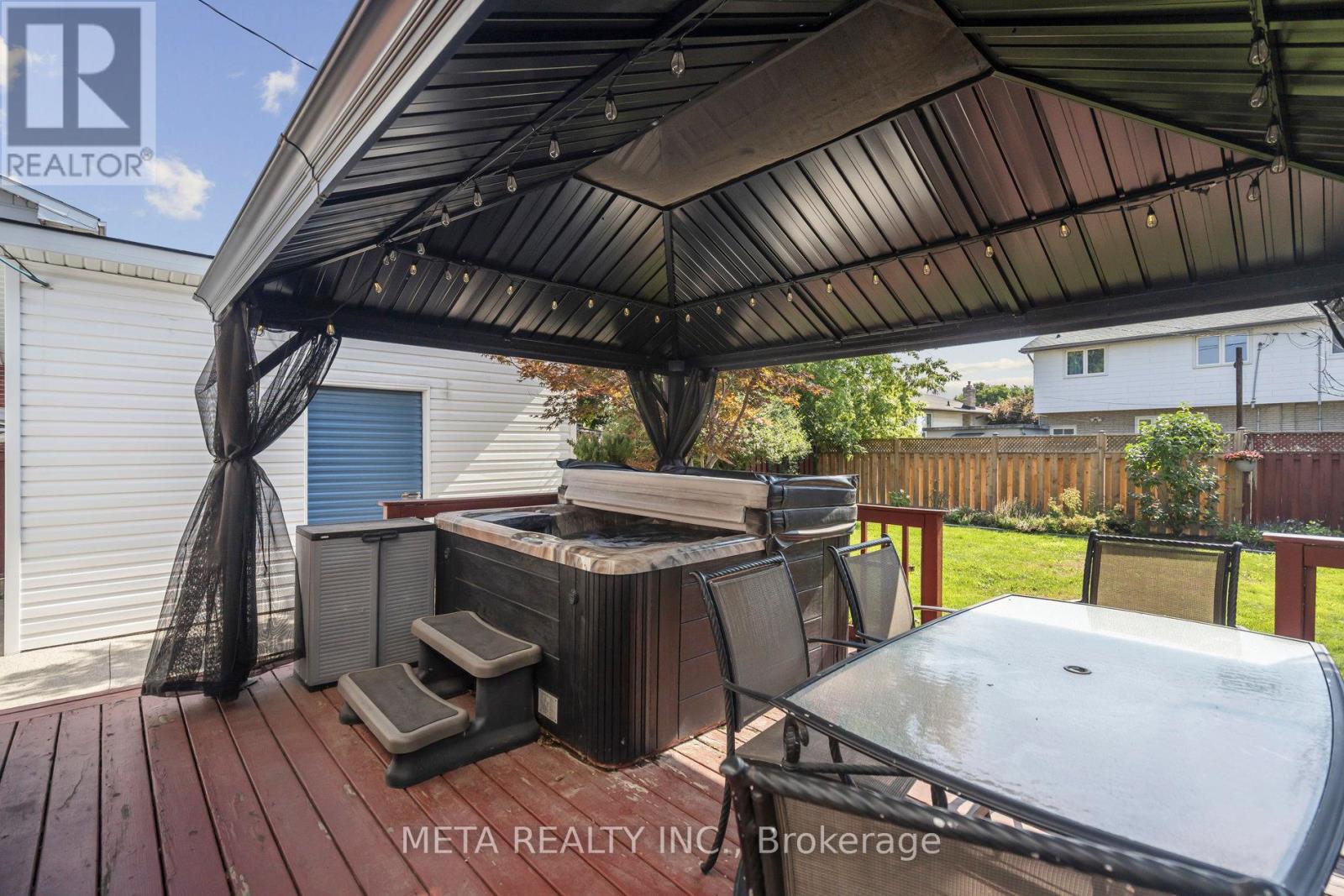Photo 28 of 159 St Andrews Drive, Hamilton ON