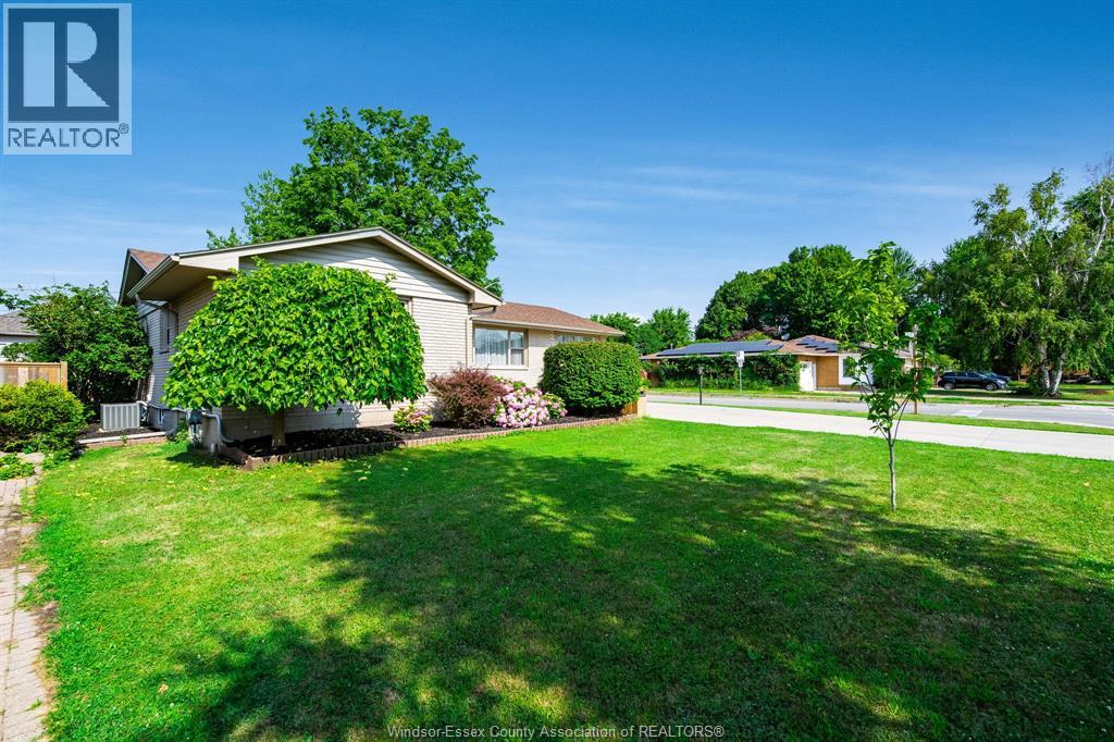 Photo 28 of 111 Danforth Avenue, Leamington ON
