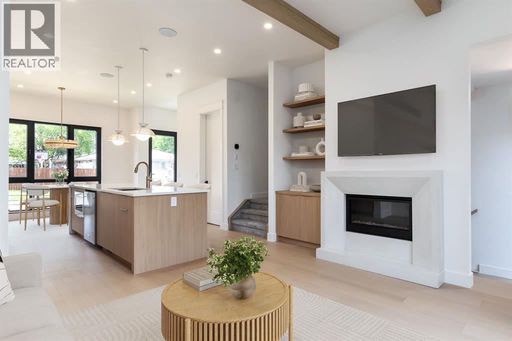 Single Family House for Sale in   Avenue SW Glenbrook Calgary 