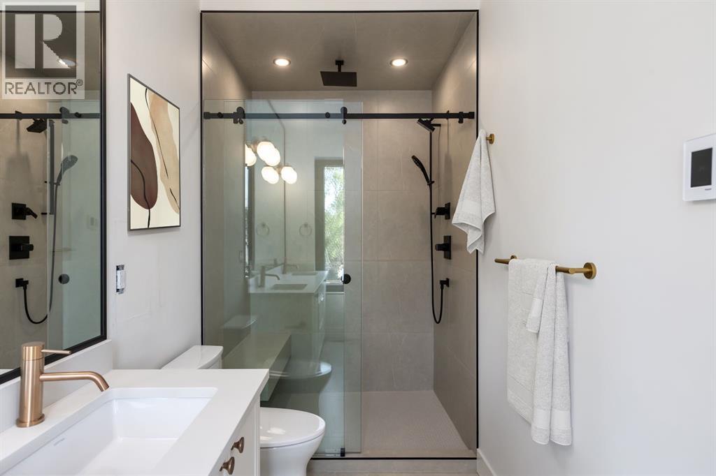 Single Family House for Sale in   Avenue SW Glenbrook Calgary 