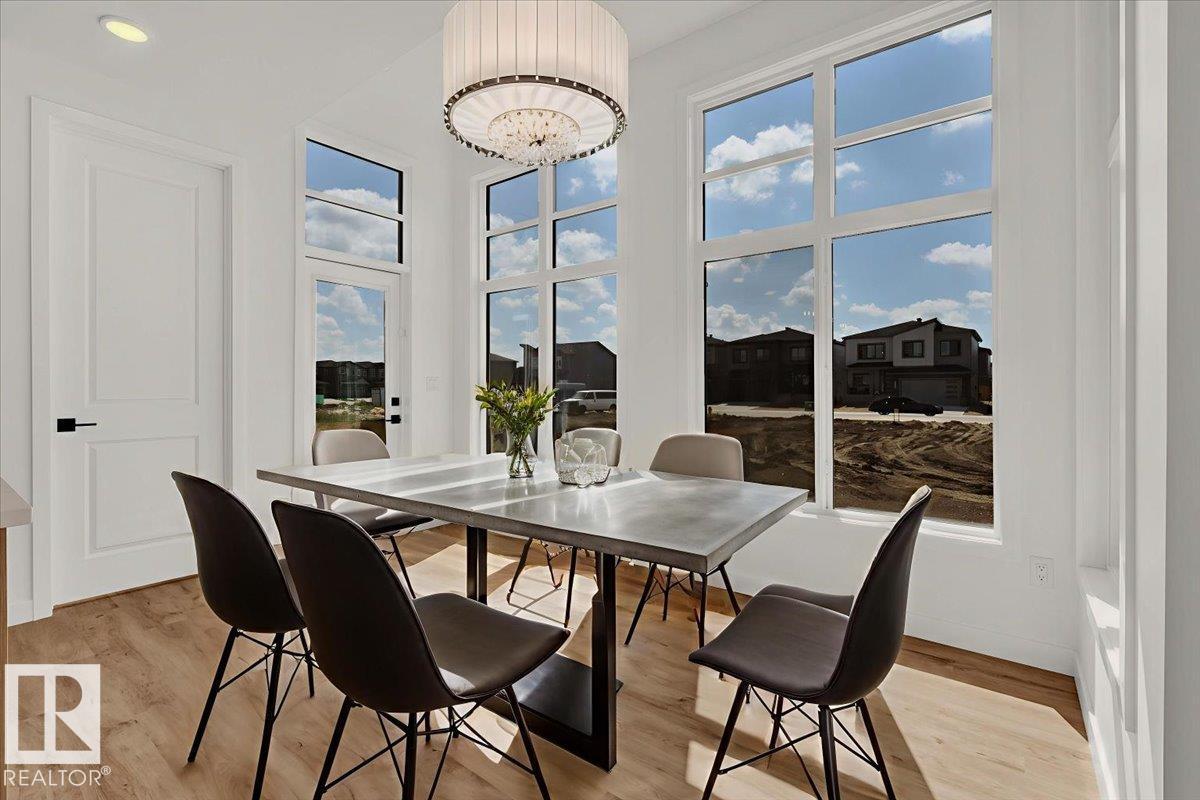 Photo 11 of 5811 Kootook Li Sw, Edmonton AB