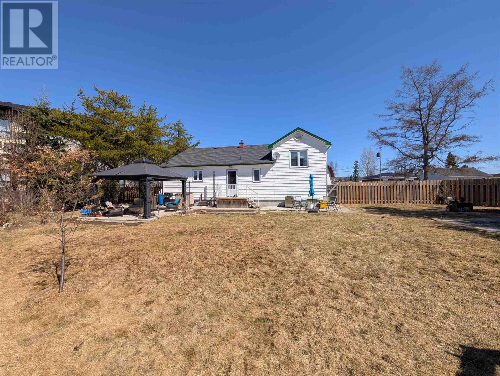 Photo 19 of 54 Magpie Rd, Wawa ON