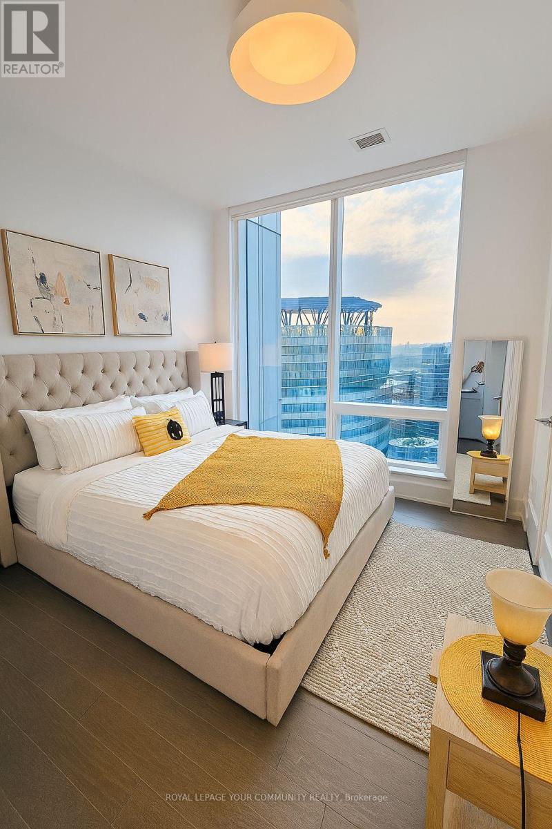 Photo 4 of 6503 10 York Street, Toronto ON