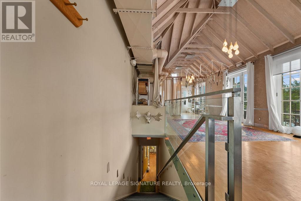 Photo 10 of 169 Brunswick Avenue, Toronto ON