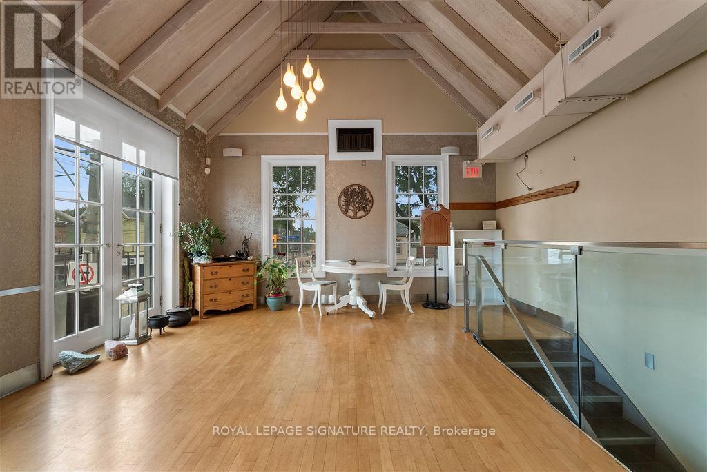 Photo 2 of 169 Brunswick Avenue, Toronto ON