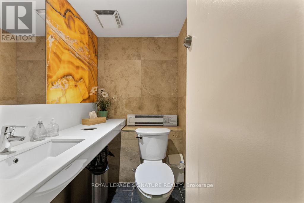 Photo 8 of 169 Brunswick Avenue, Toronto ON