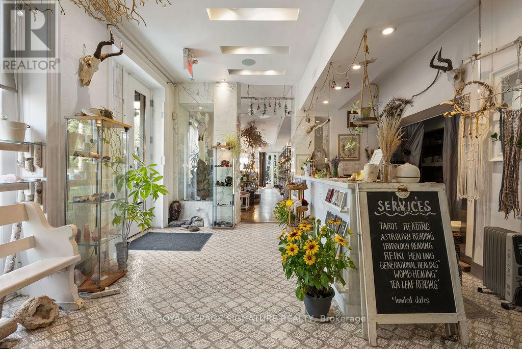 Photo 3 of 169 Brunswick Avenue, Toronto ON