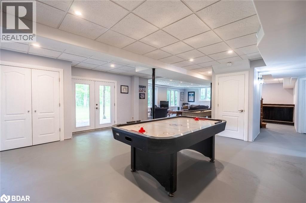 Photo 3 of 33 Springhome Road, Oromedonte ON