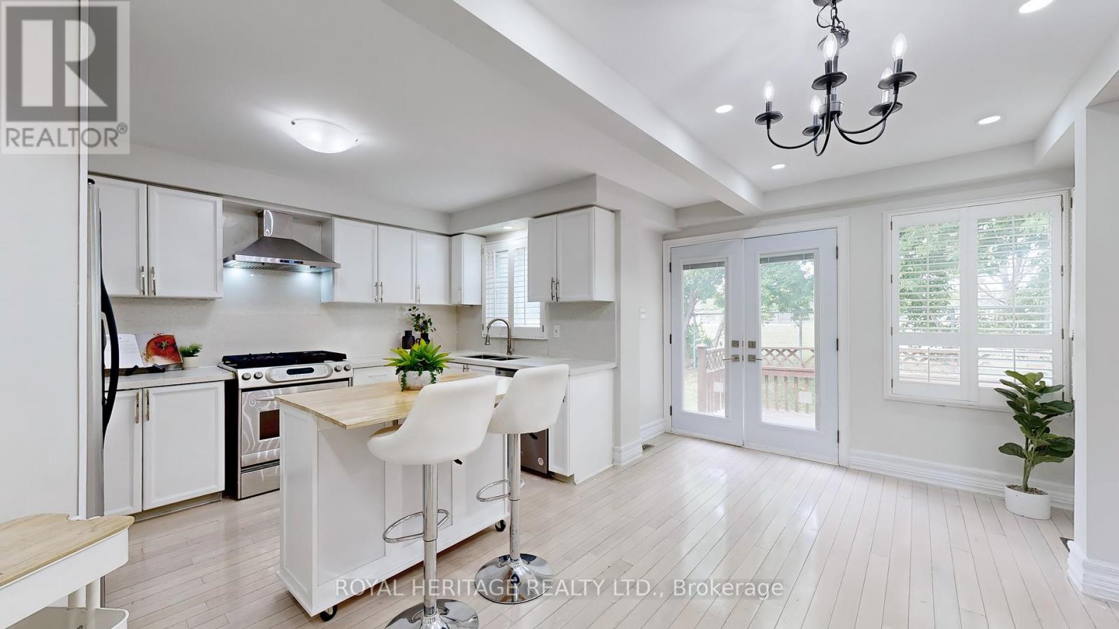 Photo 14 of 20 Reed Drive, Ajax ON