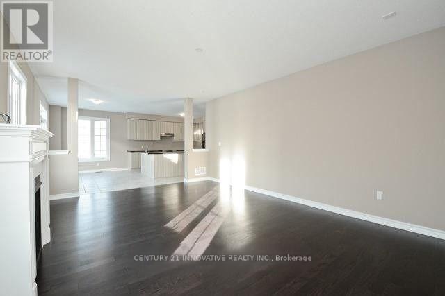 Photo 14 of 198 Crombie Street, Clarington ON