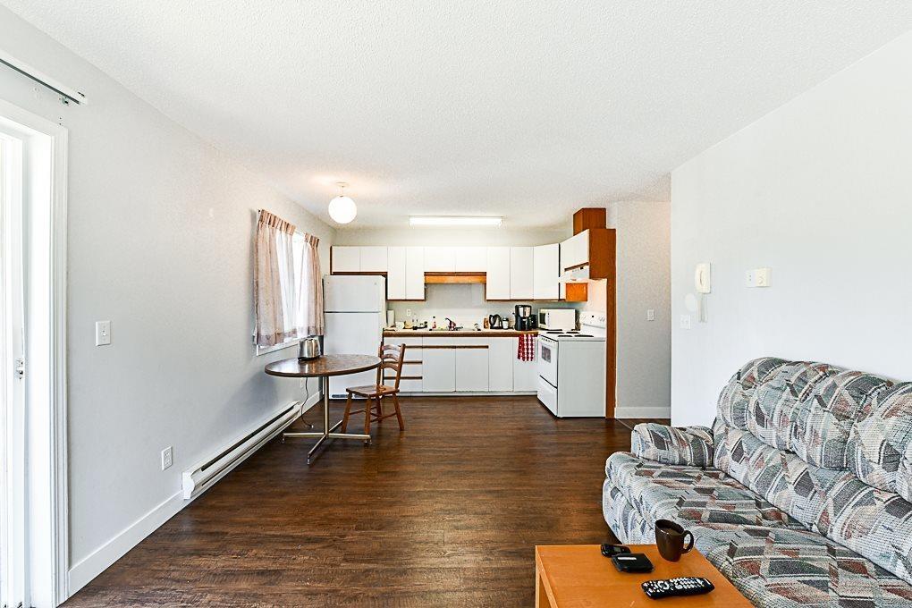 Photo 6 of 8 46160 Princess Avenue Chilliwack Proper East, Chilliwack BC