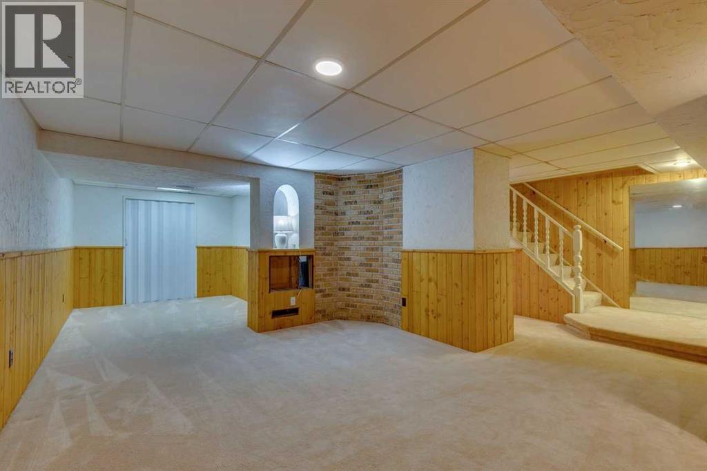 Single Family House for Sale in   Willow Park Drive SE Willow Park Calgary 