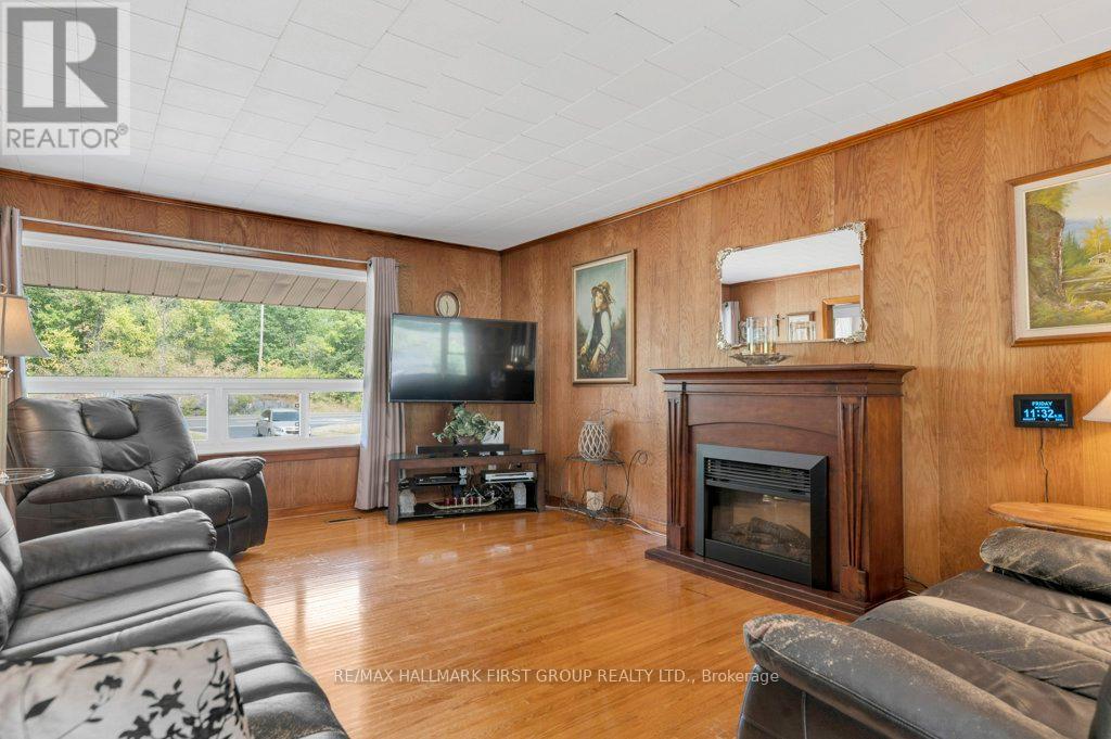 Photo 11 of 108666 Highway 7, Tweed ON