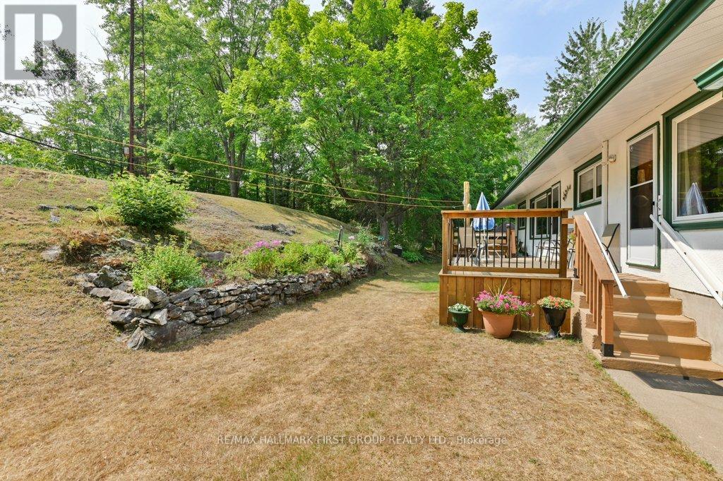 Photo 38 of 108666 Highway 7, Tweed ON