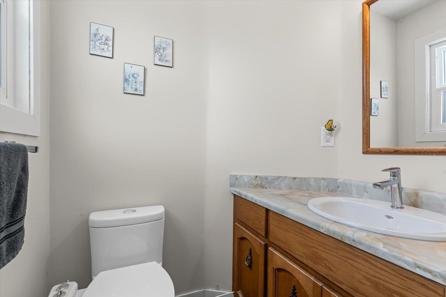 Photo 19 of 45500 Concord Avenue Sardis South, Chilliwack BC