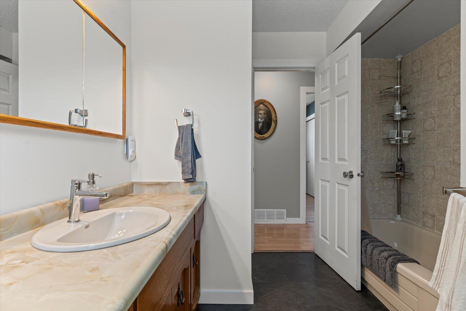 Photo 16 of 45500 Concord Avenue Sardis South, Chilliwack BC