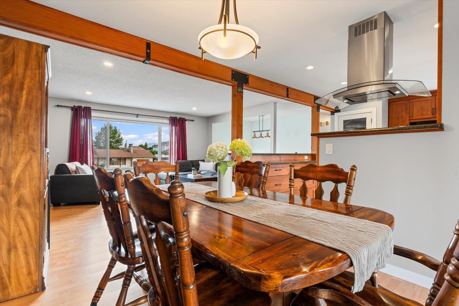 Photo 6 of 45500 Concord Avenue Sardis South, Chilliwack BC