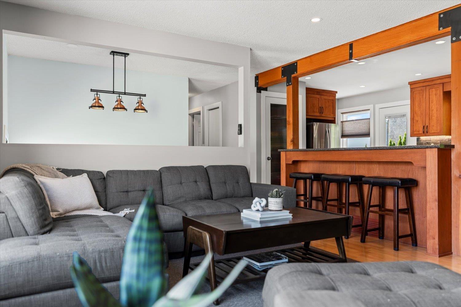 Photo 11 of 45500 Concord Avenue Sardis South, Chilliwack BC