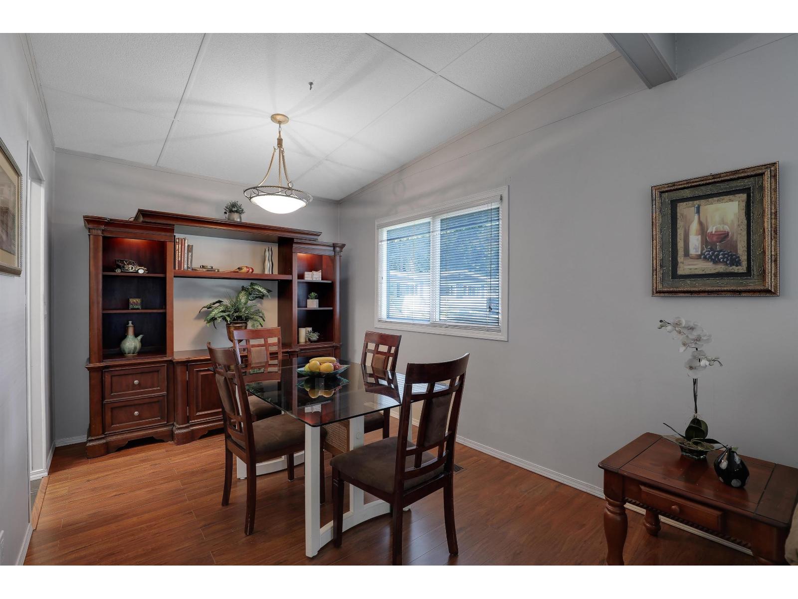 Photo 9 of 81 20071 24 Avenue, Langley BC
