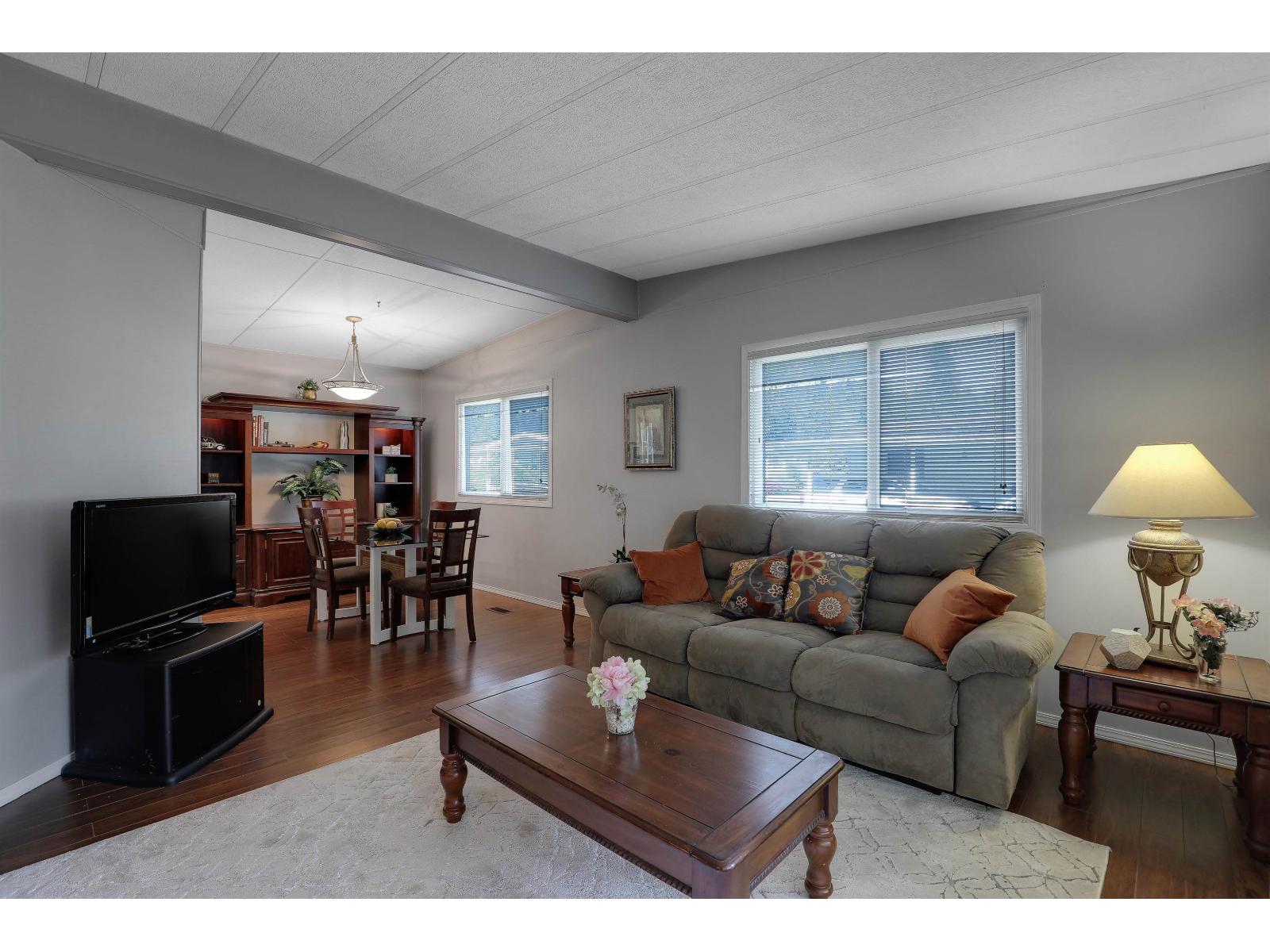 Photo 7 of 81 20071 24 Avenue, Langley BC