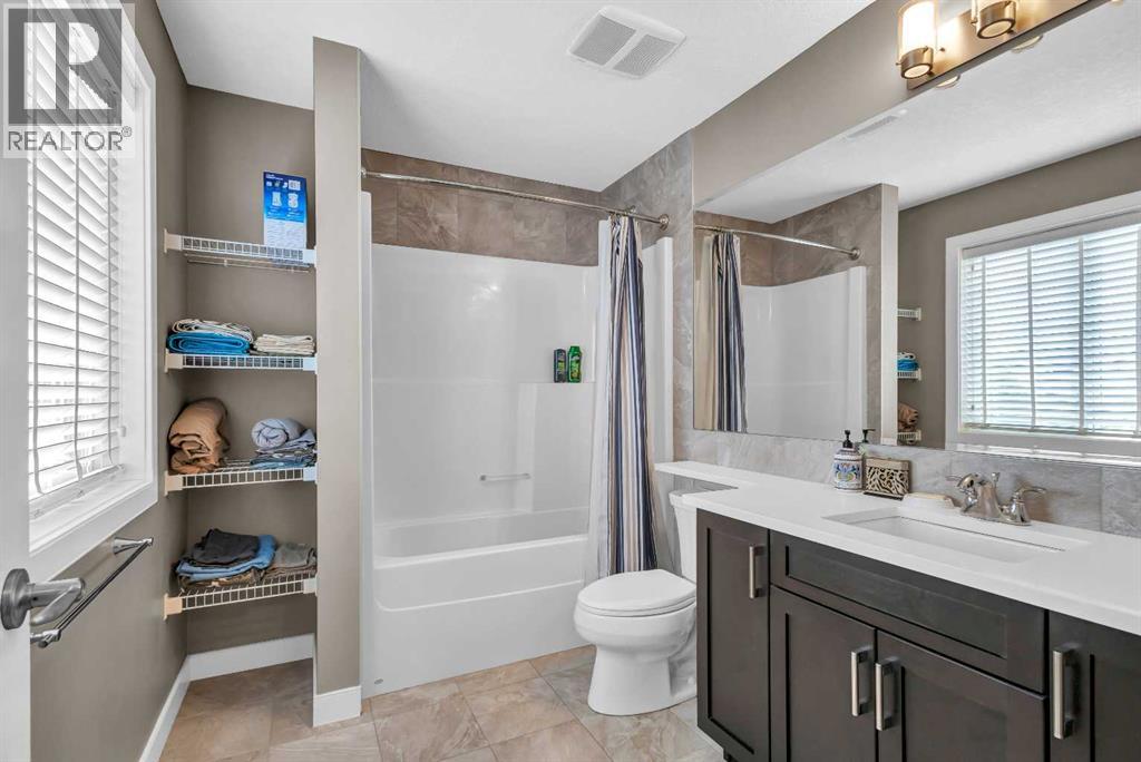 Single Family House for Sale in  Nolanfield Court NW Nolan Hill Calgary 